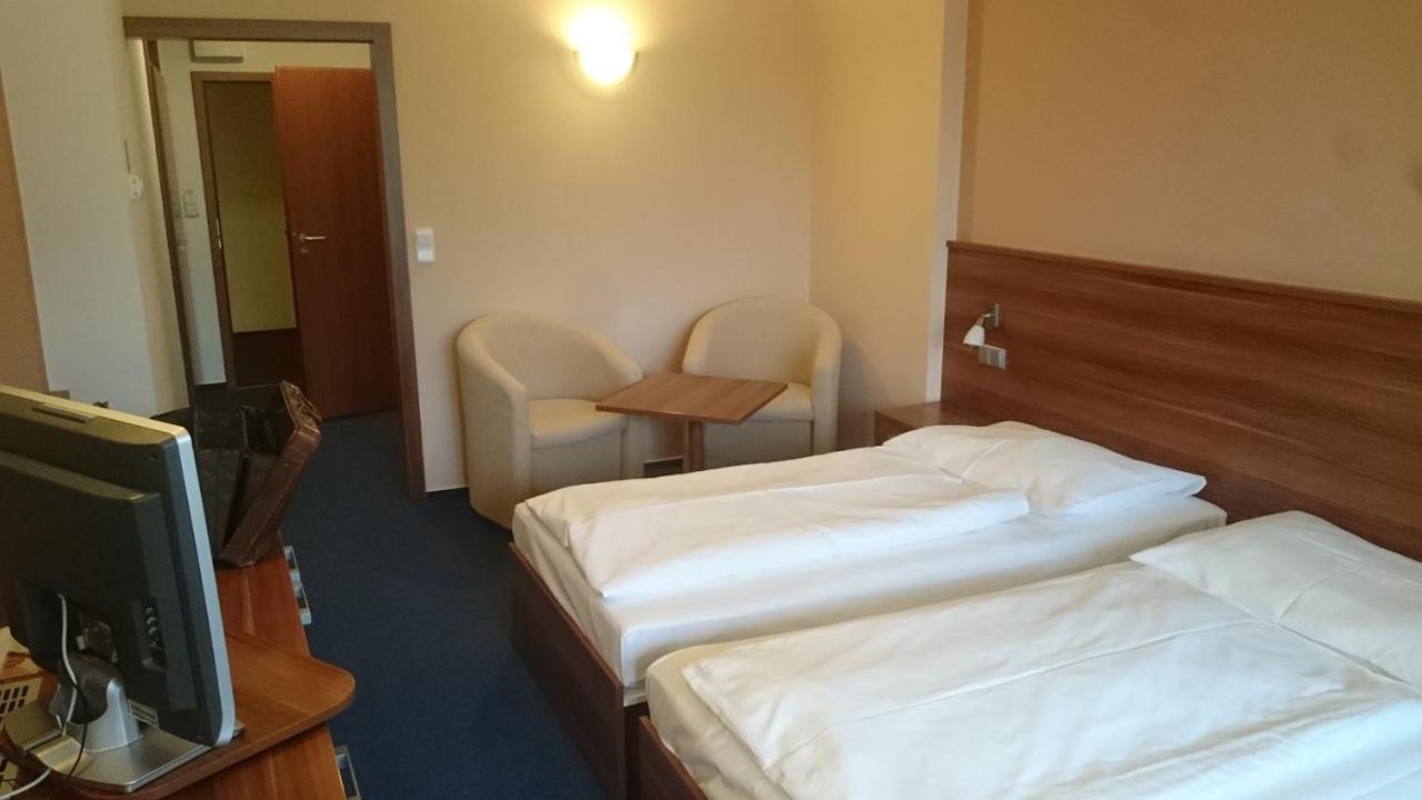 Lipno Wellness - Frymburk Hotel Private Family Room 외부 사진