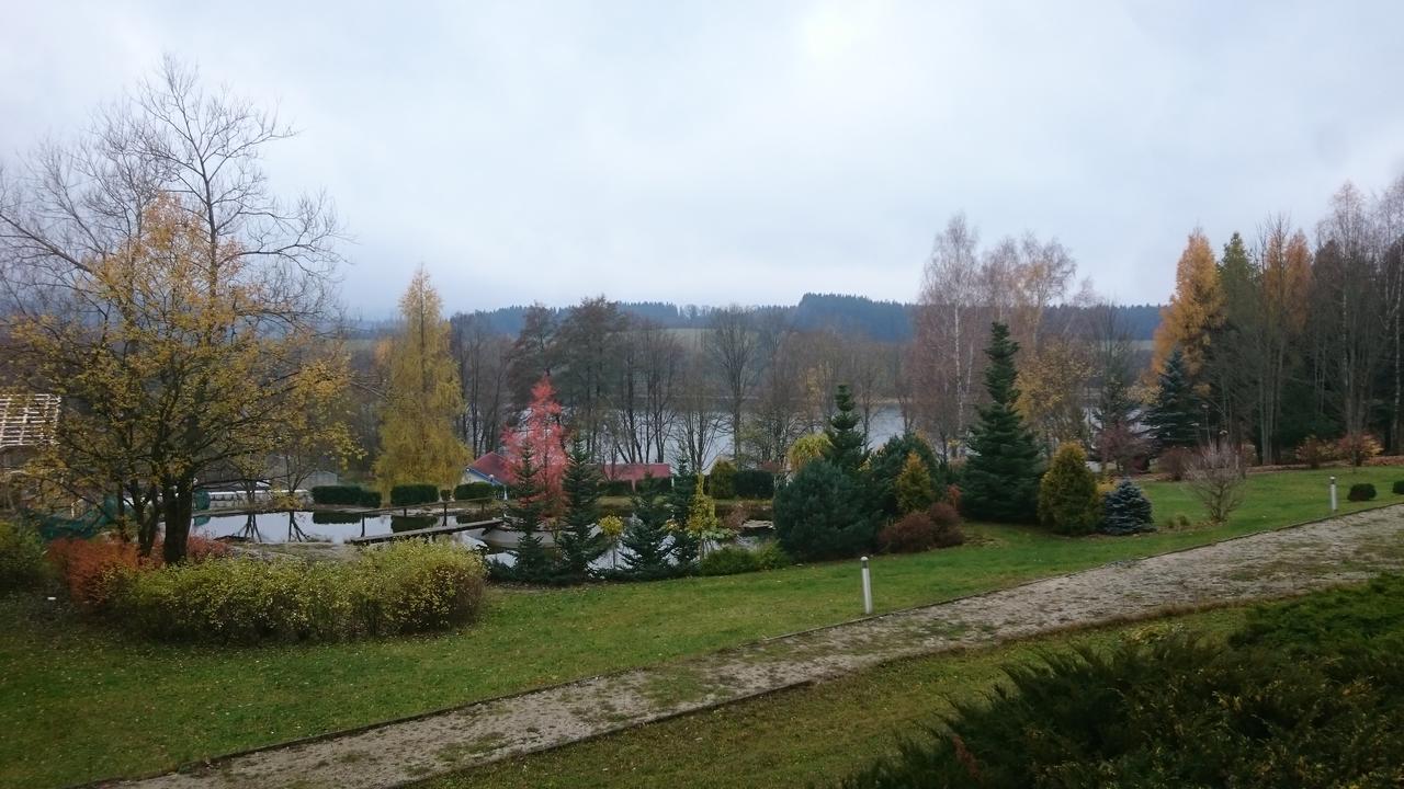 Lipno Wellness - Frymburk Hotel Private Family Room 외부 사진